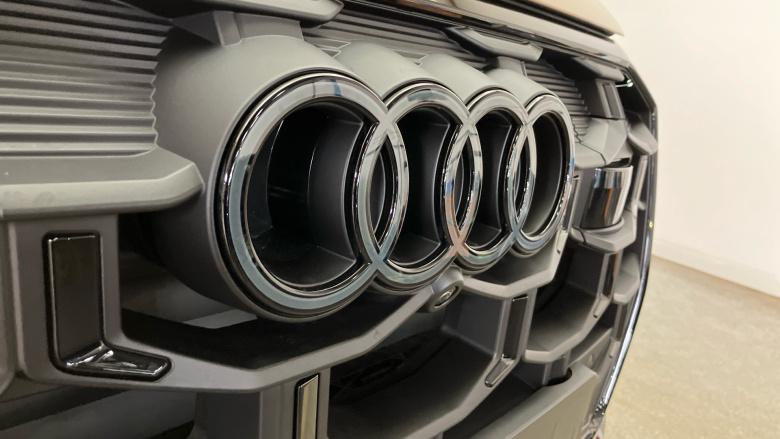 Audi Q7 3.0 TDI Quattro 286 Black Edition 5dr Tiptronic Diesel Estate